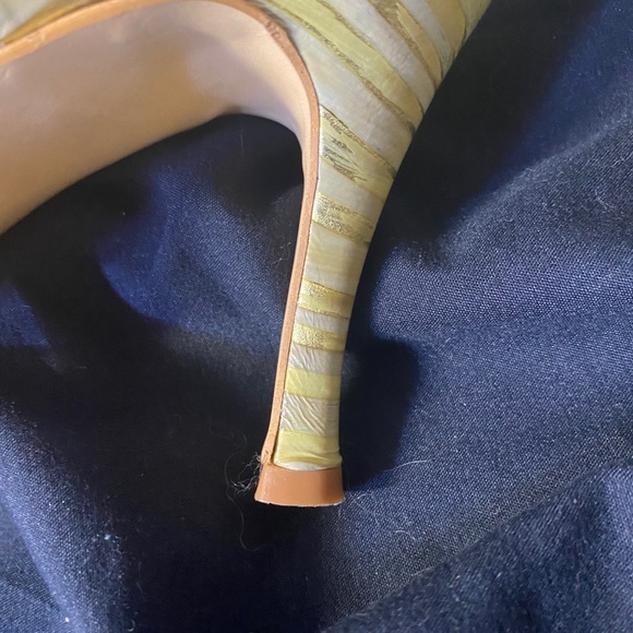 Roland Cartier Sling Back Heels - Picture 5 of 8